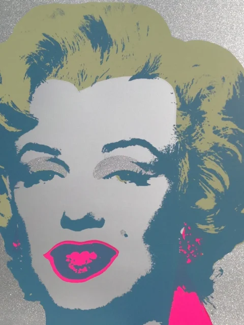 Sunday B Morning Marilyn Monroe serigrafia pop art gris plata labios rosas after andy warhol decoracion moderna